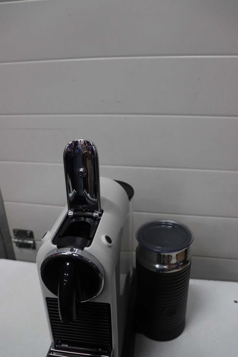 Кафемашина с капсули DeLonghi Nespresso EN267.WAE Citiz 1710 W