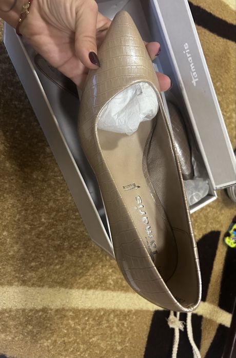 Чисто нови обувки Tamaris