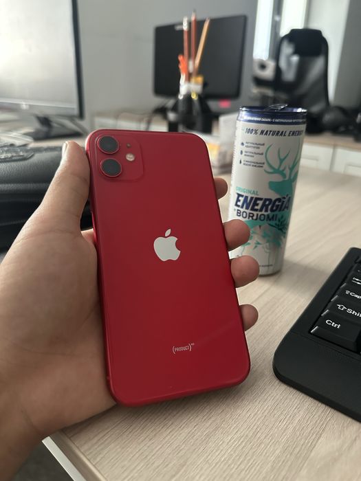 Продам Iphone 11