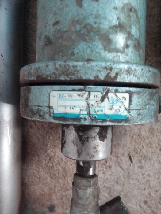 Хидравлични и пневматични цилиндри