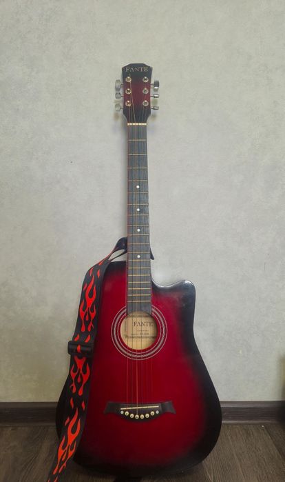 Акустическая гитара Fante