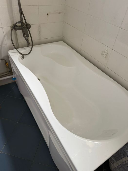 Ванна с смесителем