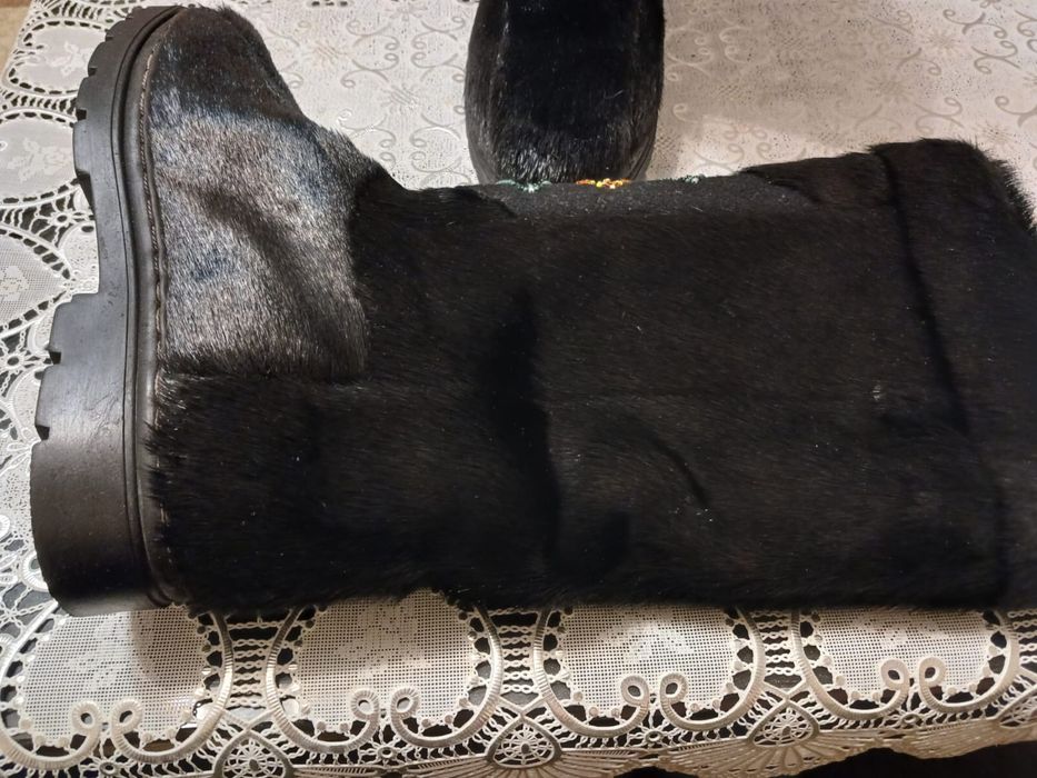 Продам натуральные унты НОВЫЕ!!! Якутские кисы