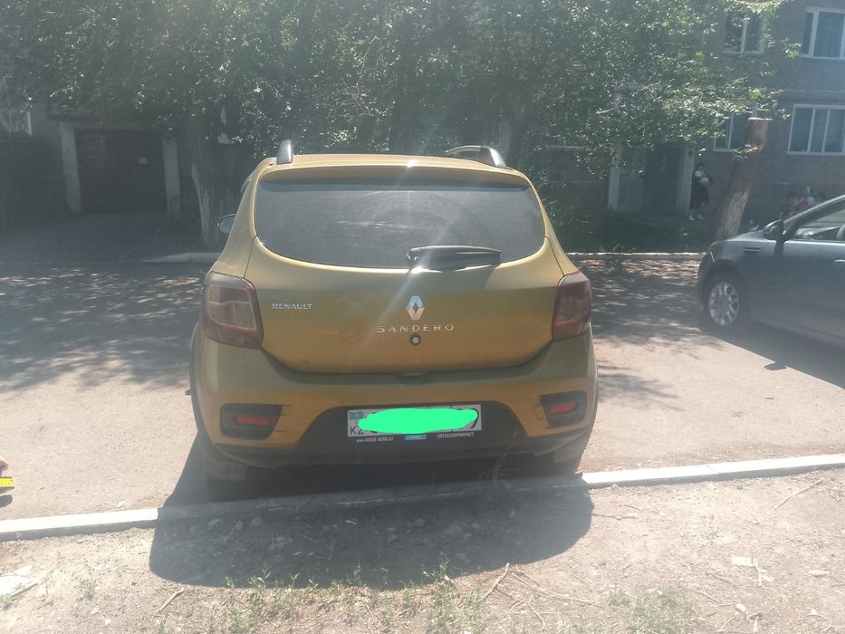 Срочно продам машину