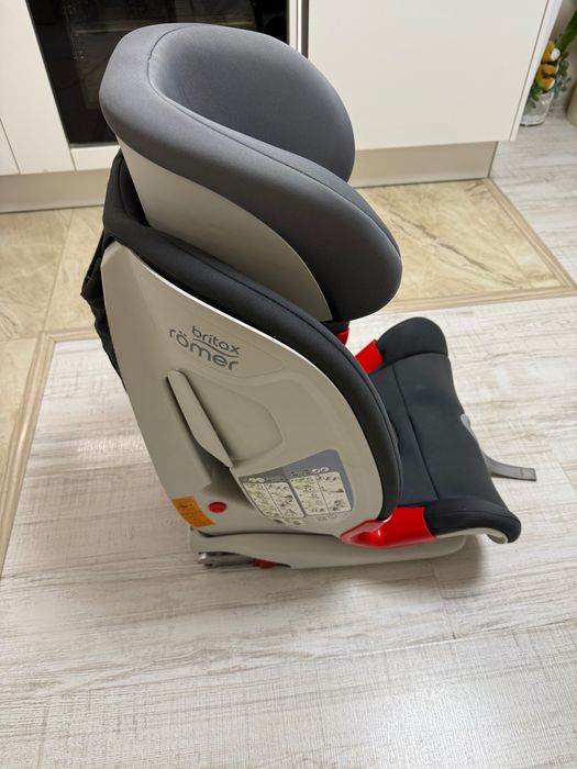 Детско столче за кола