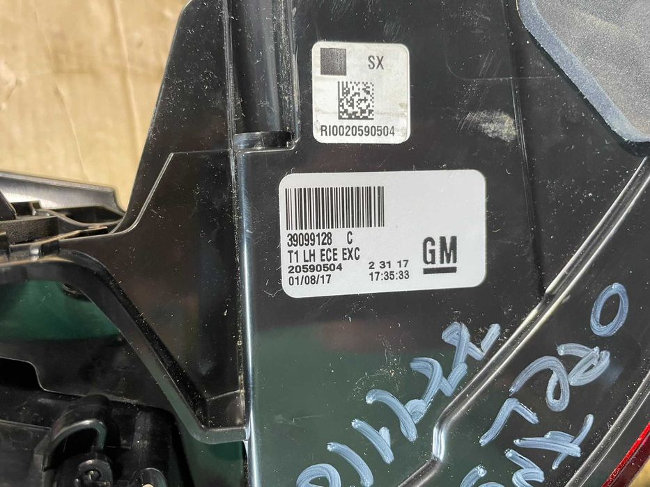 Стоп Заден Ляв 39099128 Opel Insignia B