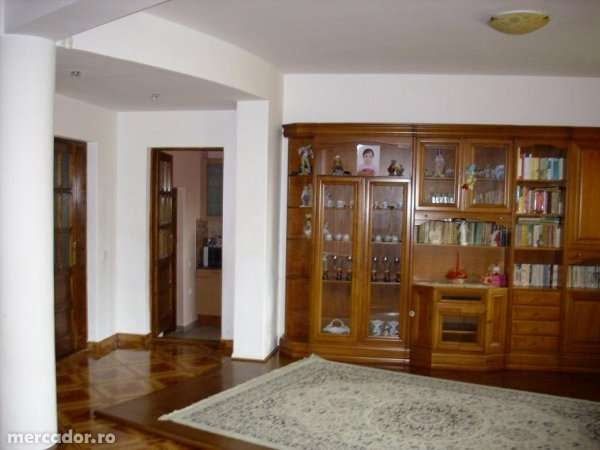 Proprietar casa premium parc Sub Arini Cl.Dumbravi zona exceptionala
