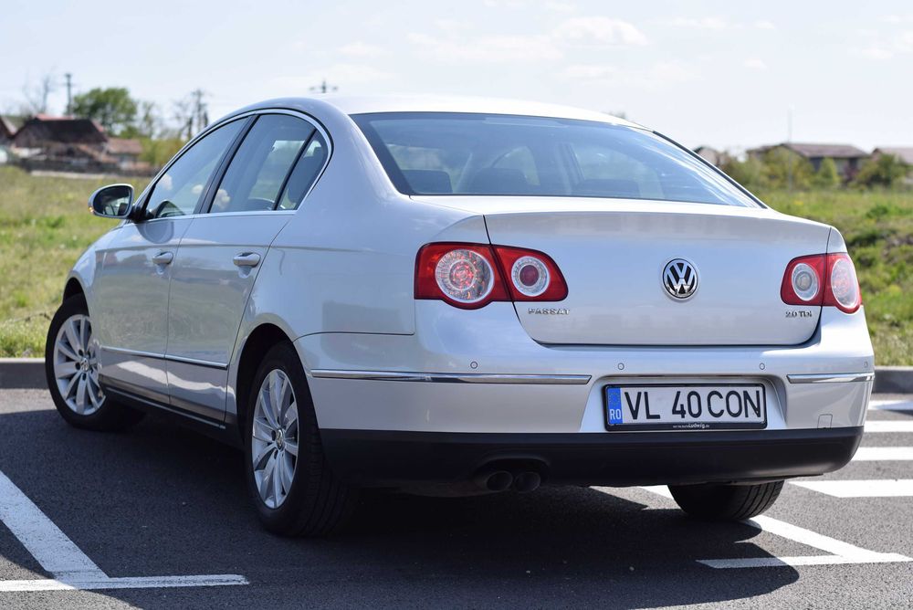 VOLKSWAGEN Passat 2010 — imagine 3