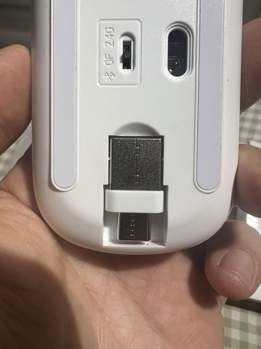 Бесшумная bluetooth мышка (аналог magic mouse) для Macbook silver