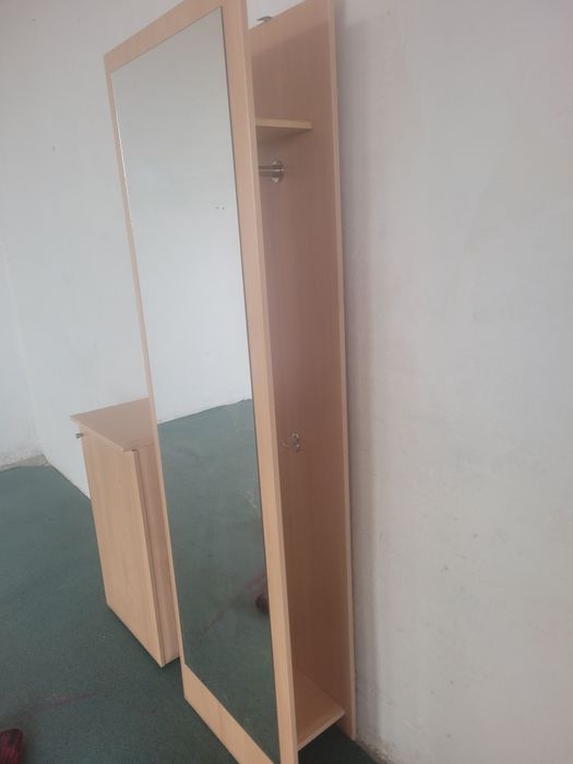 Mobilier hol nou
