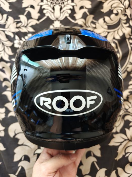 Каска за мотор Roof RO200 Carbon