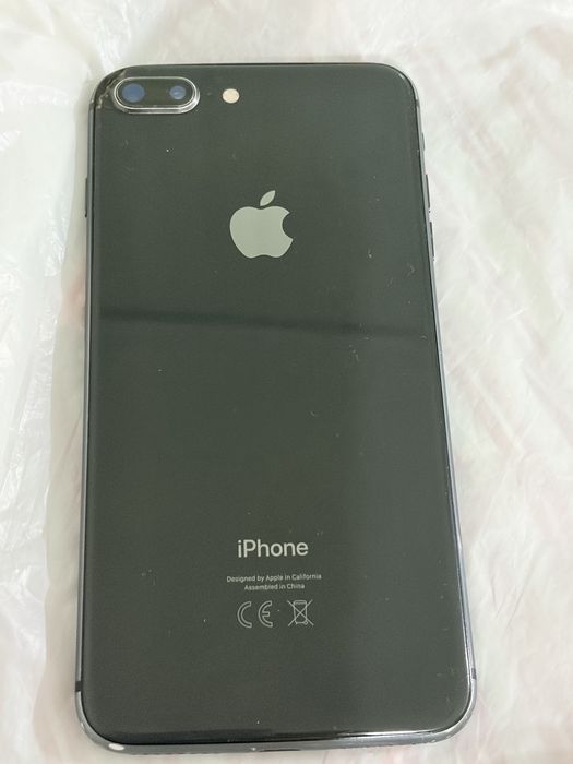 Iphone 8 plus 64GB