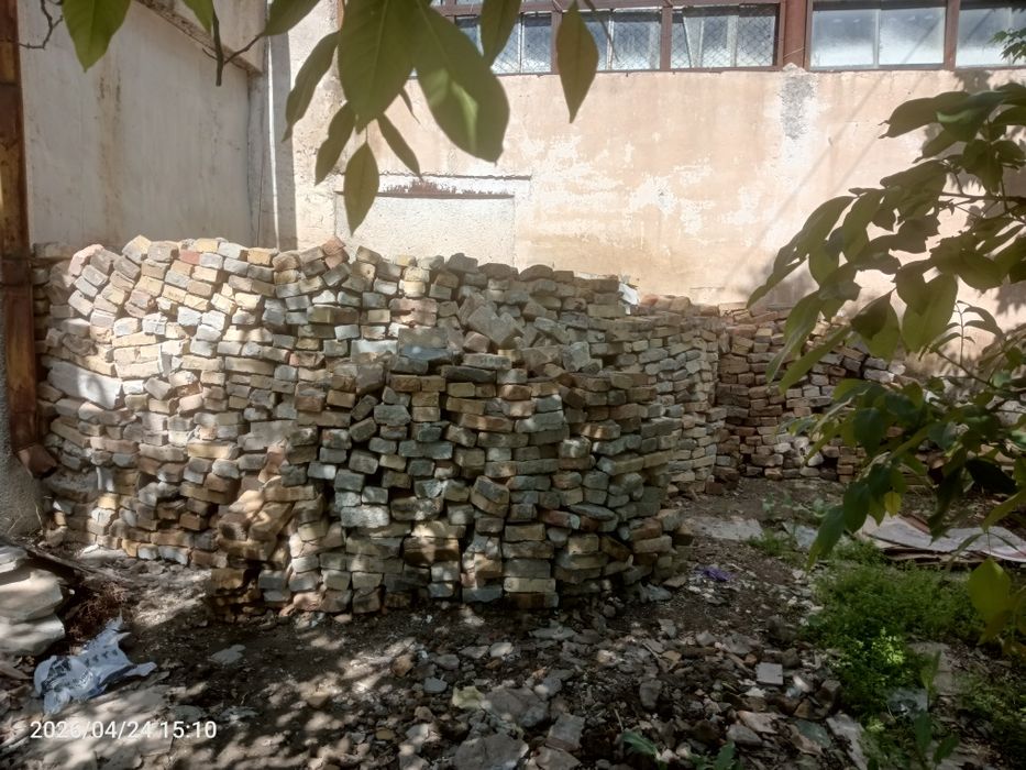 Optom pishiq g'isht sotiladi arzon narxda