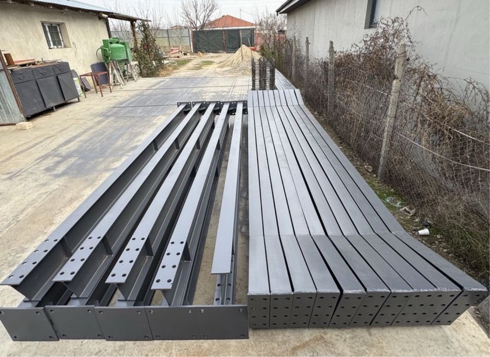 Vand 5 ferme la 10m si 10 stalpi la 4m + cuzineti completa