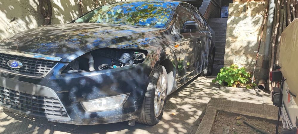 Ford mondeo 1.8 НА ЧАСТИ