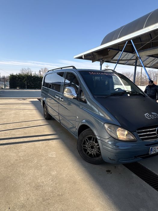 Mercedes vito.