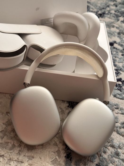 Продам Apple AirPods Max Silver