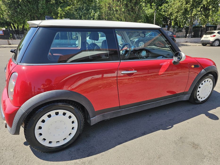 Vând mini cooper