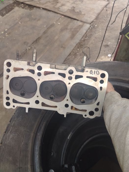 Продам ГБЦ на ауди 2.6 об.