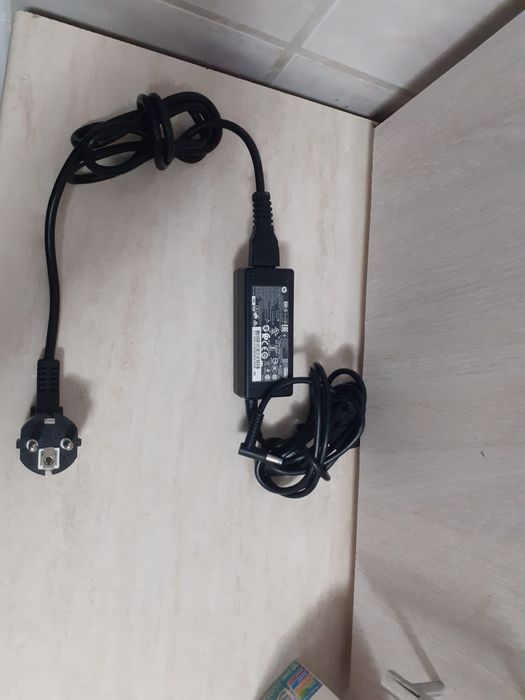 Alimentator Încărcător HP 19,5V 2,31A
