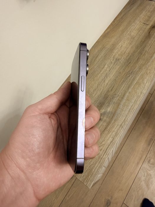 Продам Iphone 14 Pro