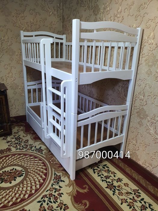 Двухэтажная кровати.