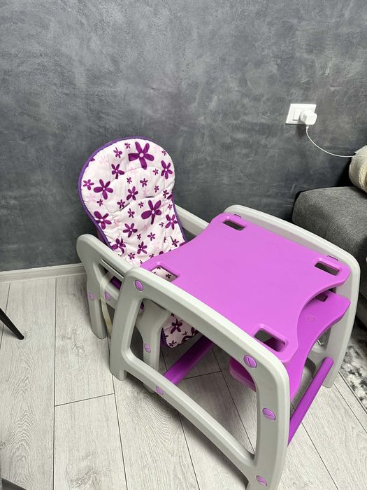 Scaun de masa 2 in 1 Juju eat&play