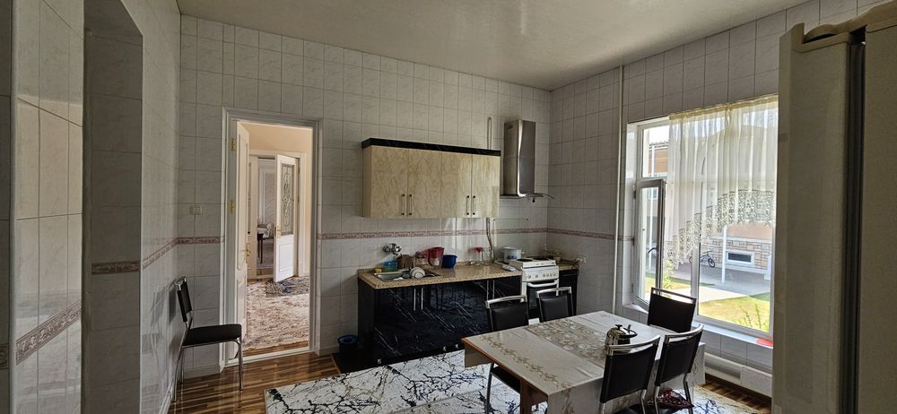 Назарбекда участка сотилади