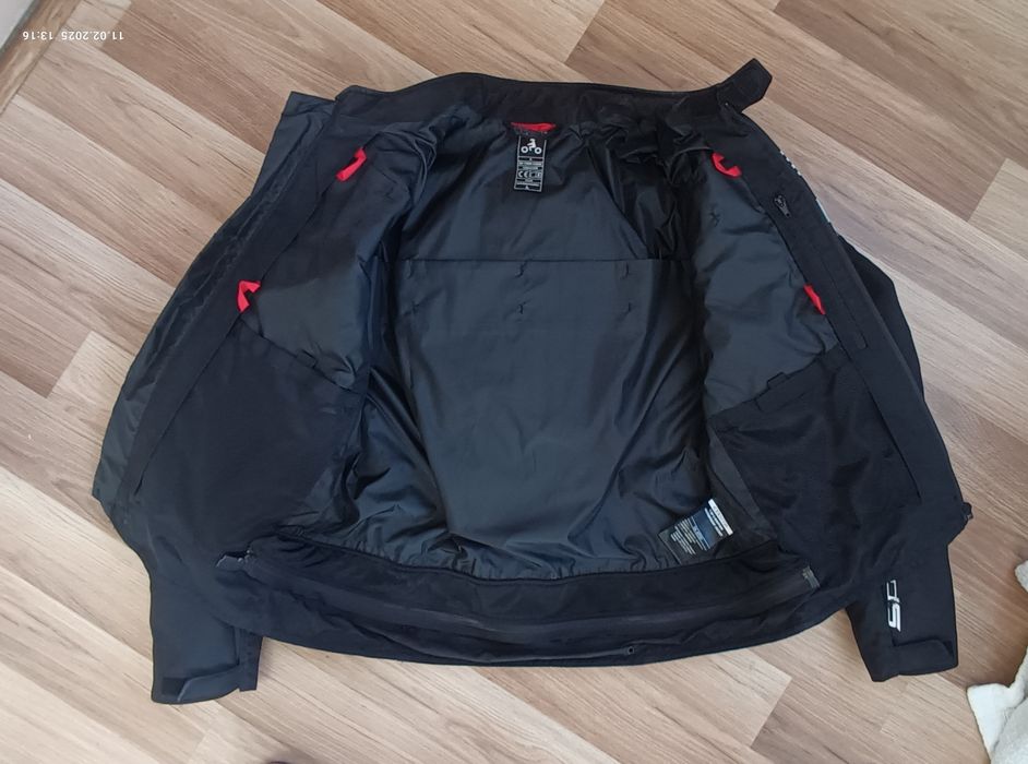 Мото яке Alpinestars