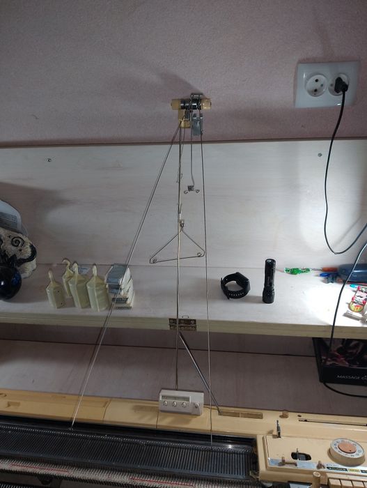 Продам машинку для вязания