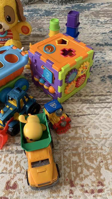 Детские развивающие игрушки.