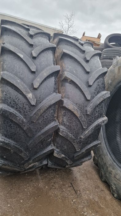 Anvelope agricole 18.4R38 (450/85R38) marca Vredestein
