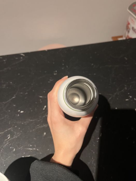 Метална бутилка за вода