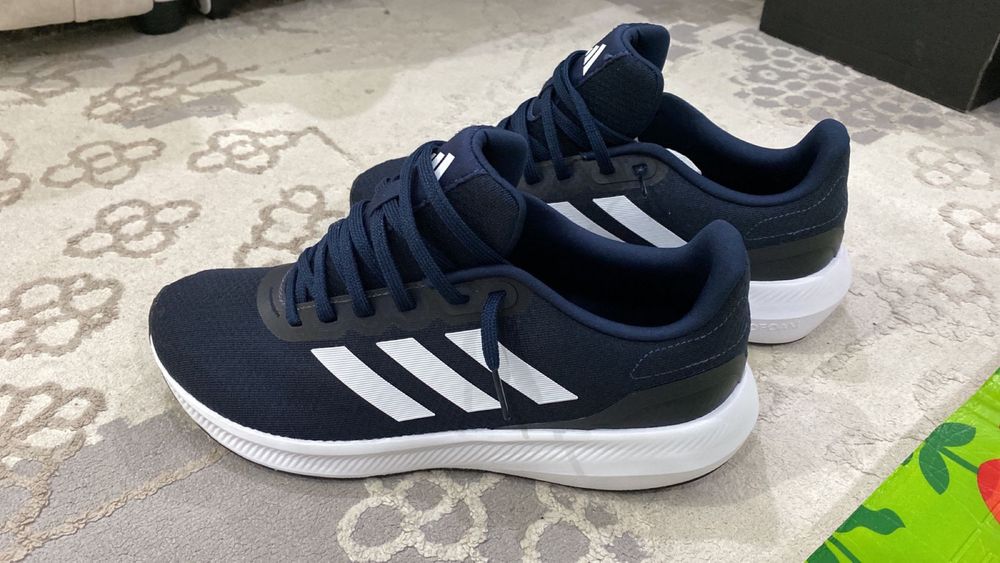 Кроссовка оригинал