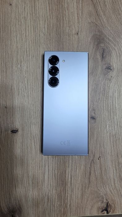 Samsung galaxy Z fold 6