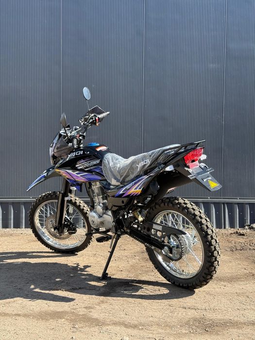 Мотоцыкл Yaqi.