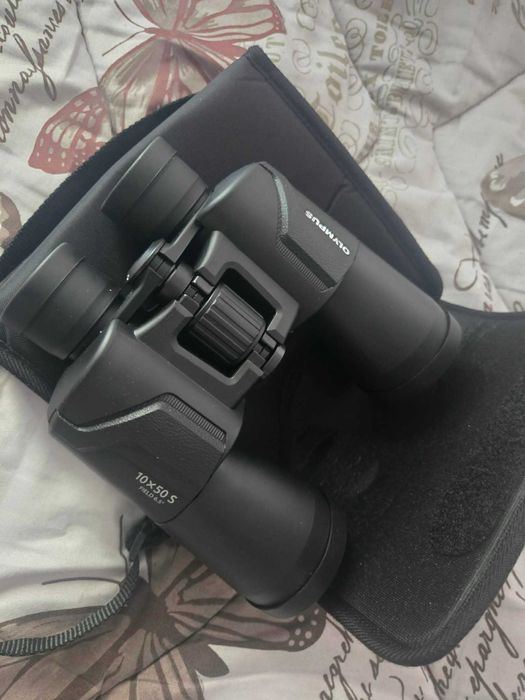 Бинокъл Olympus 10x50s чисто нов
