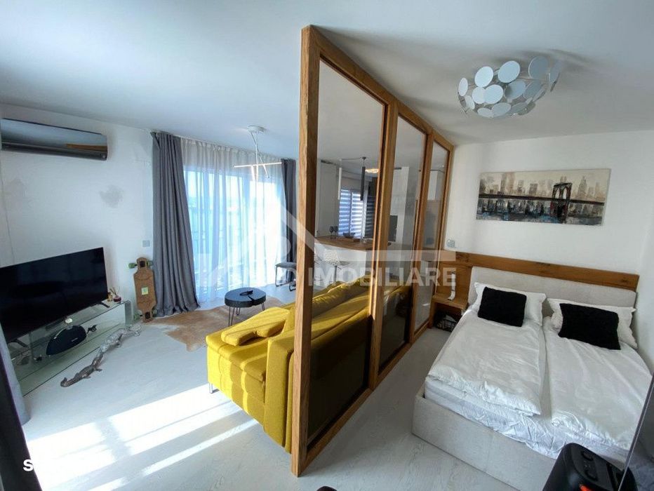 Apartament 2 camere, mobilat si utilat modern, parcare, zona Europa