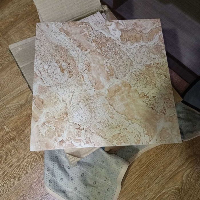 Керамическая напольная плитка коробка