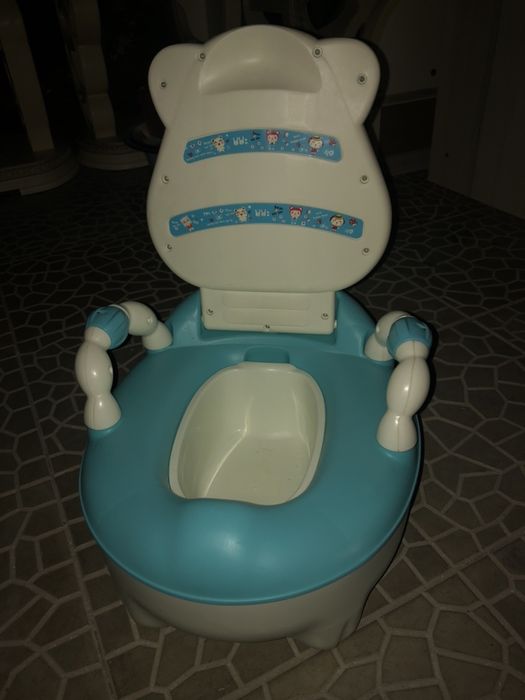 Детский горшок..