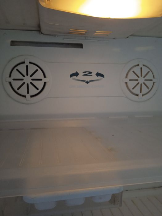 Продам холодильник DAWOO