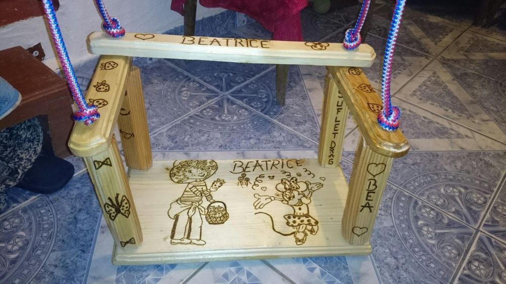 Leagane pentru copii la comanda personalizate