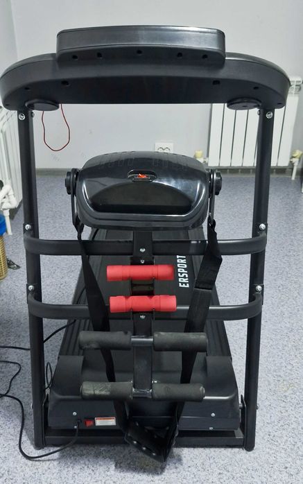 Беговая дорожка и массажер