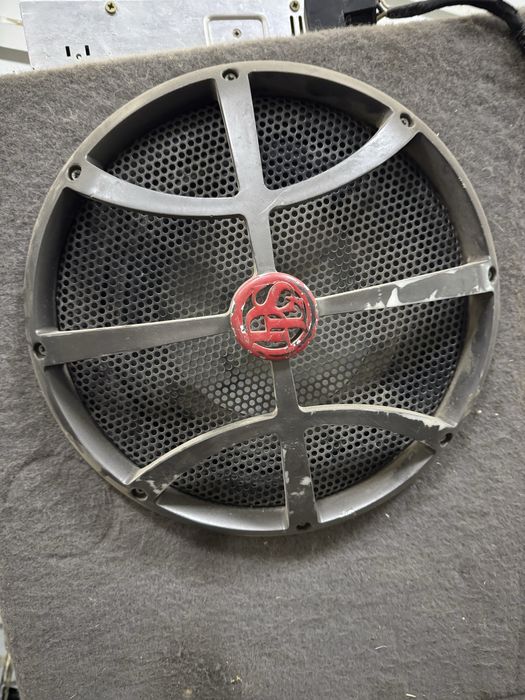 Сабвуферы автомобильные продам