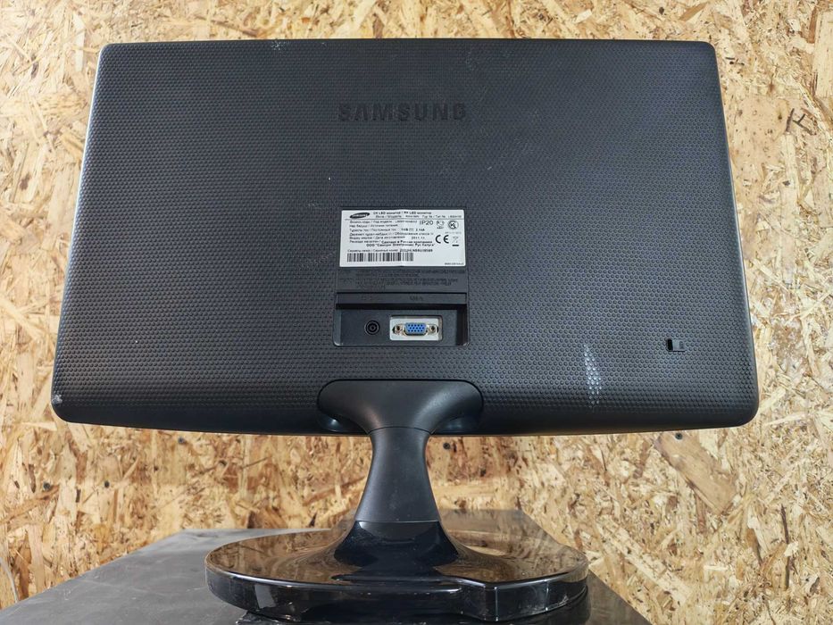 Монитор Samsung 22 дюйма