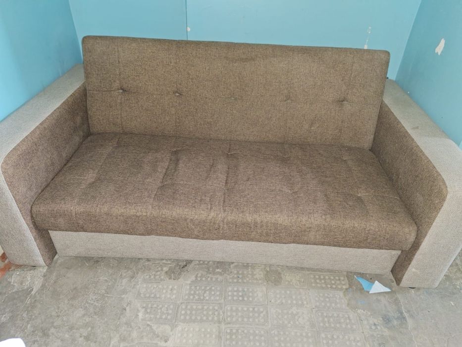 Продам диван книжку