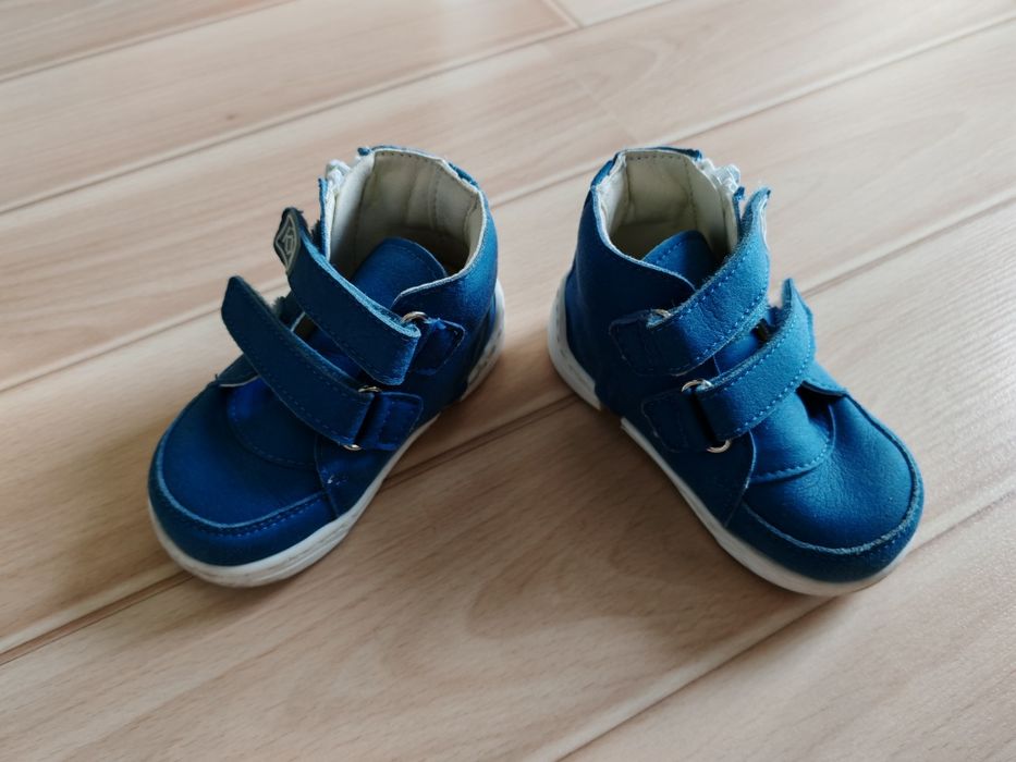 Детски обувки и сандали за момче