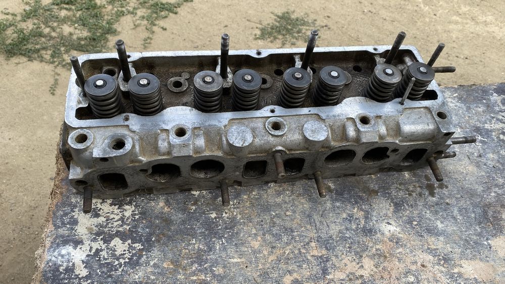 Продам головка 100 уазик