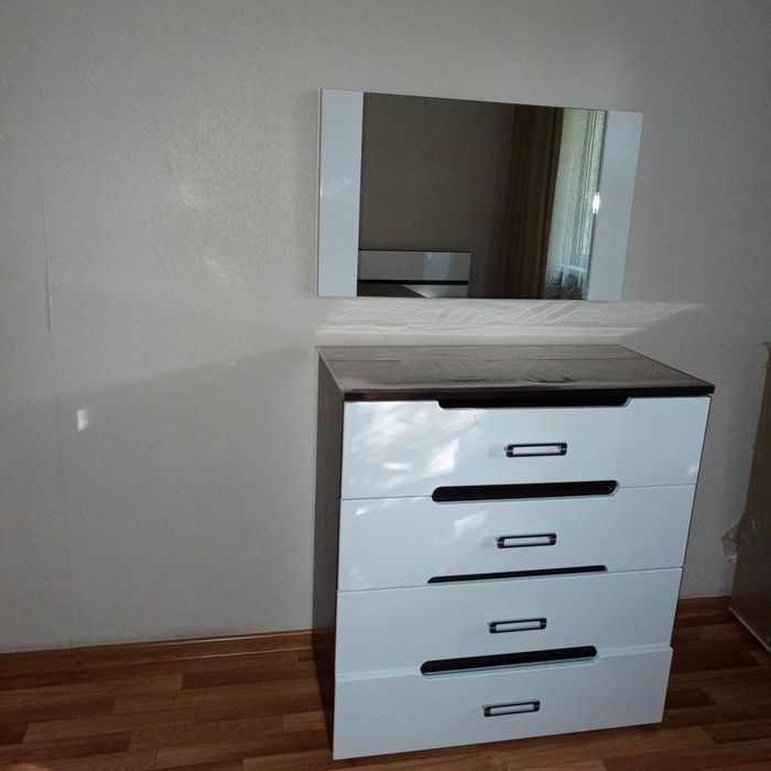 Продам бу спальный гарнитур
