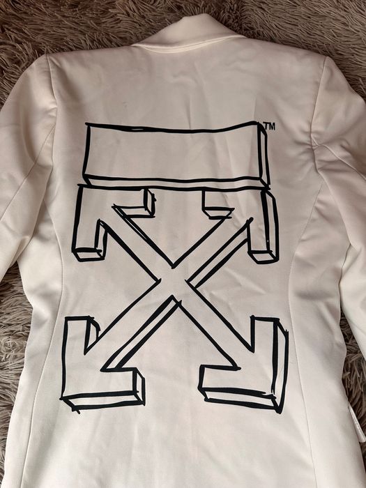 Off white Сако дамско